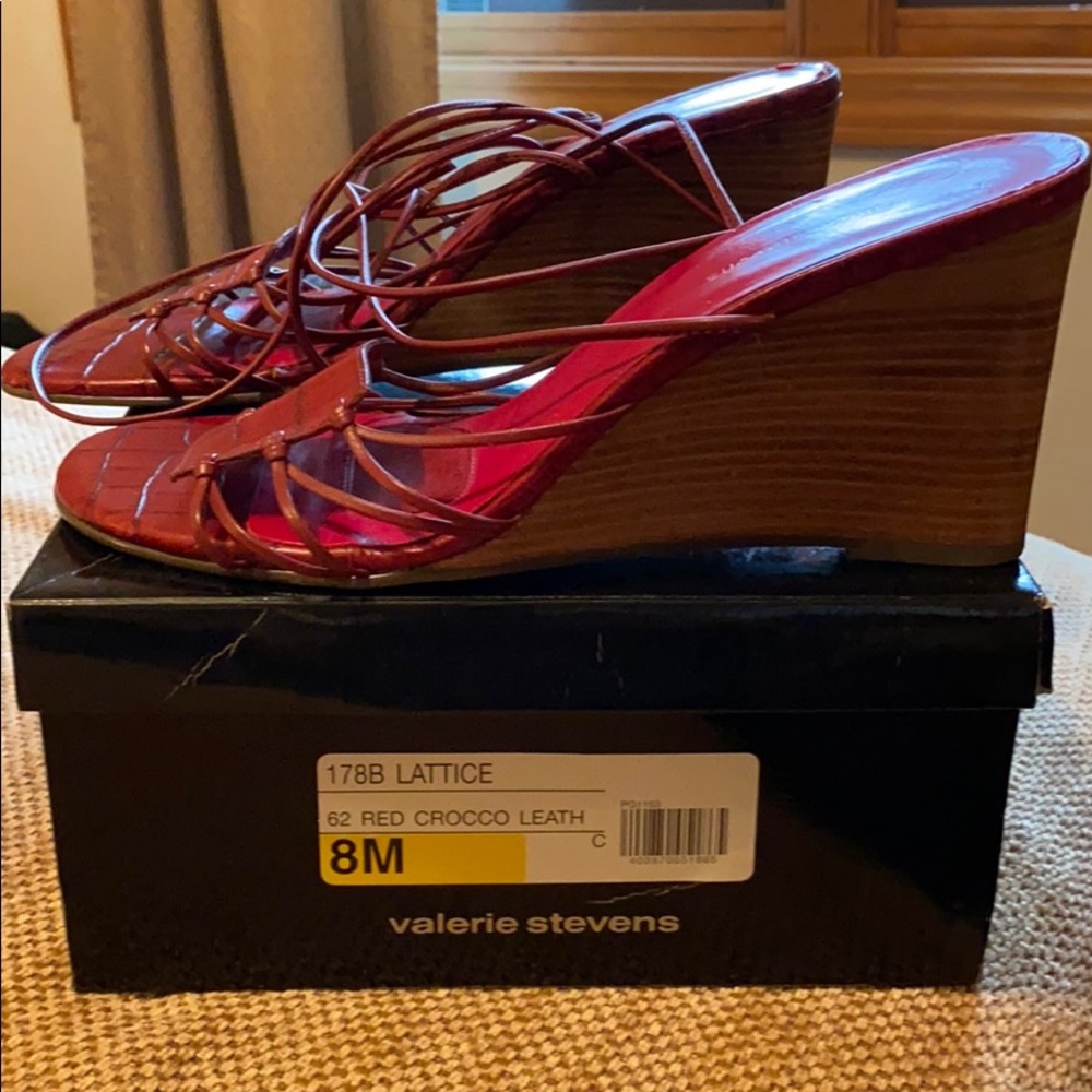 Shoes - Picture 3 of 3